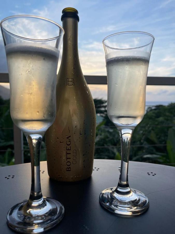 Peponi Selfcatering Apartments Beau Vallon  Esterno foto